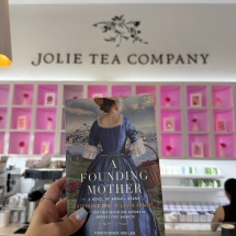 Book at Jolie 2